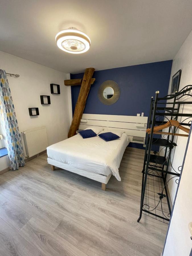 Sarl Macarena Hotell Pouillenay Exteriör bild